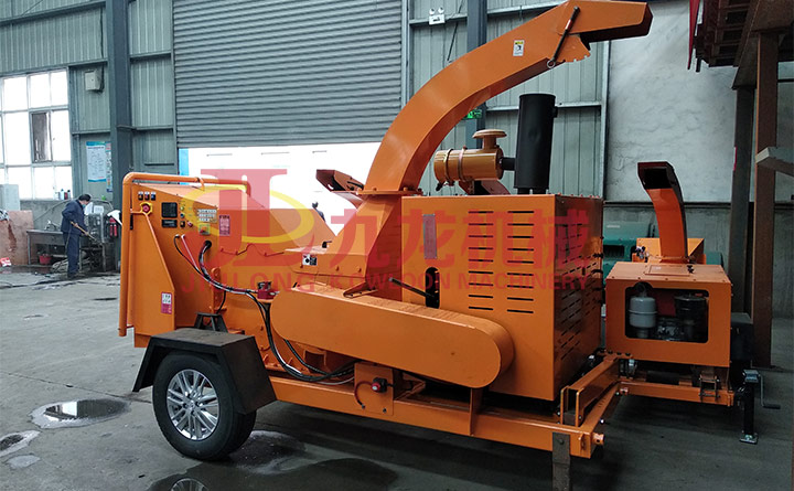移動式樹枝粉碎機